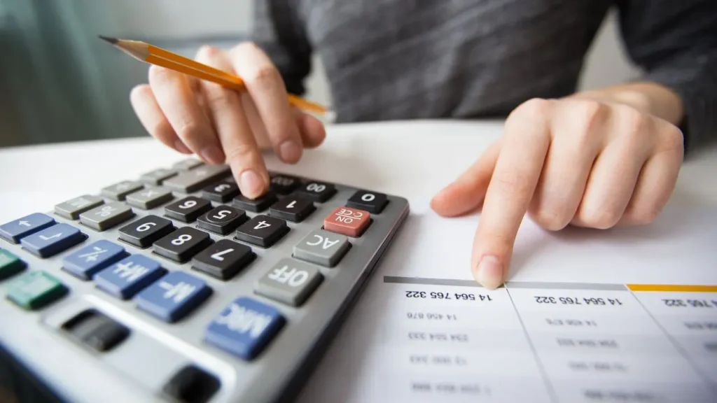 The True Cost of Outsourcing-RootInfo - Blog Banner